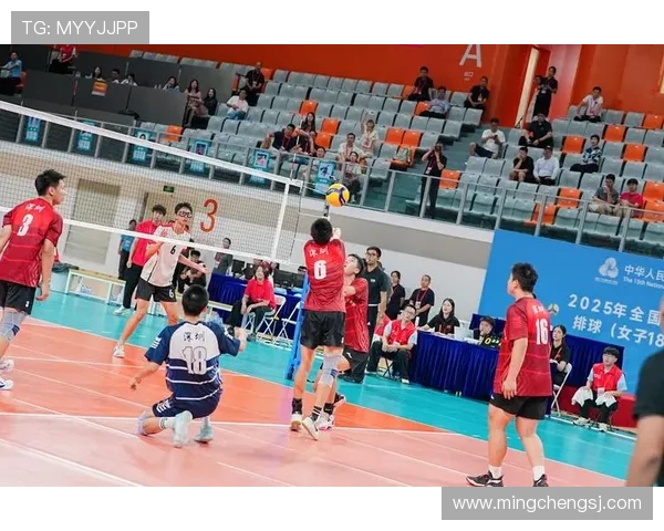 重庆排球队团队协作引发热议球员间配合与默契的争论不断升级